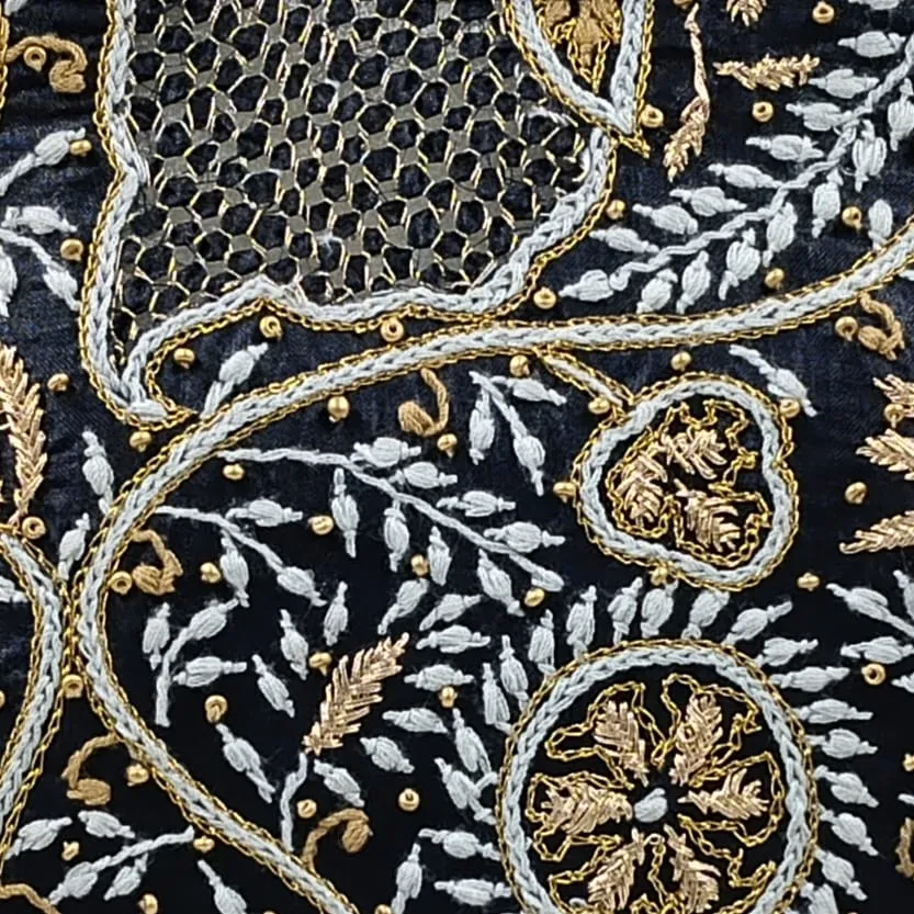 Detailed Image