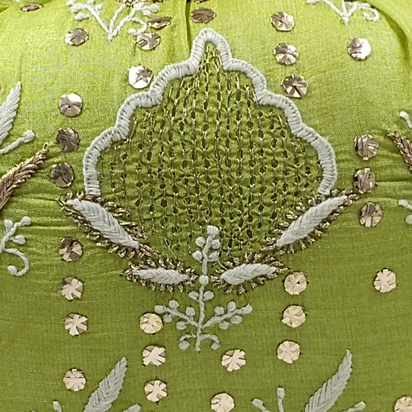 Detailed Image