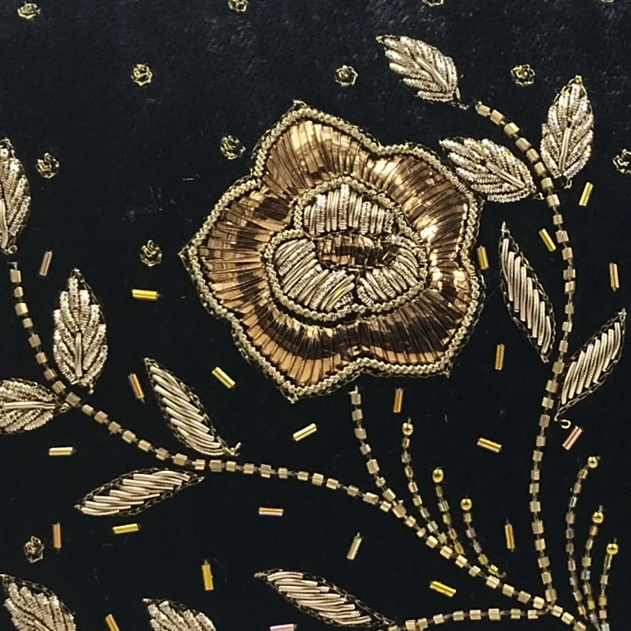 Detailed Image