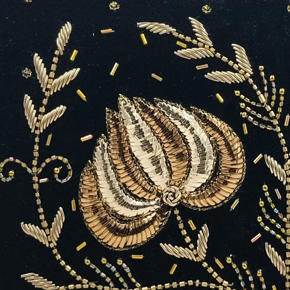 Detailed Image