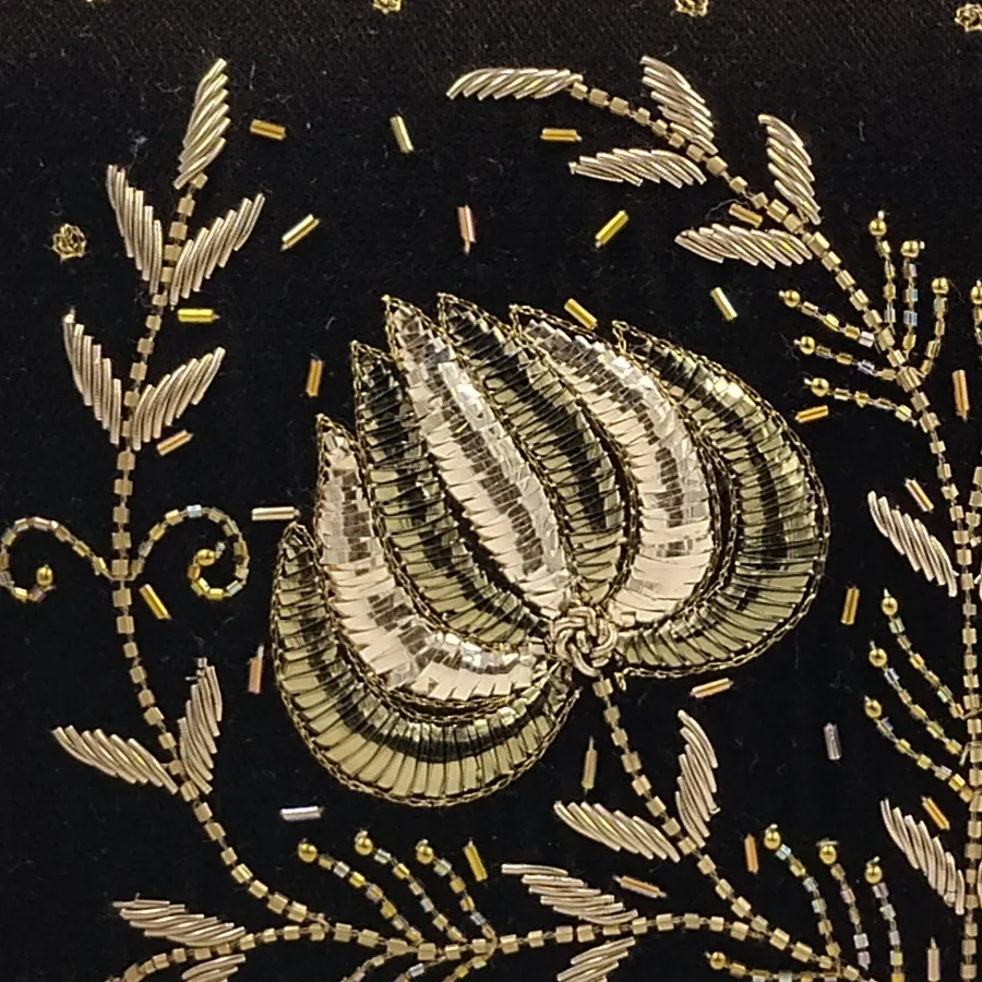 Detailed Image